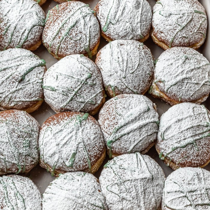 Pączki z pistacją